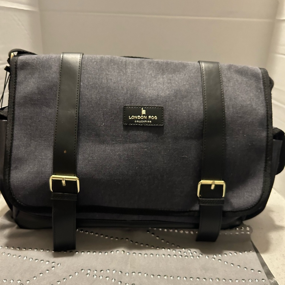 London Fog Gray and Black Messenger Bag